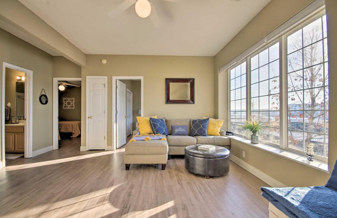 Waterfront Townhome With Private Dock And Lake Views Lake Ozark Dış mekan fotoğraf