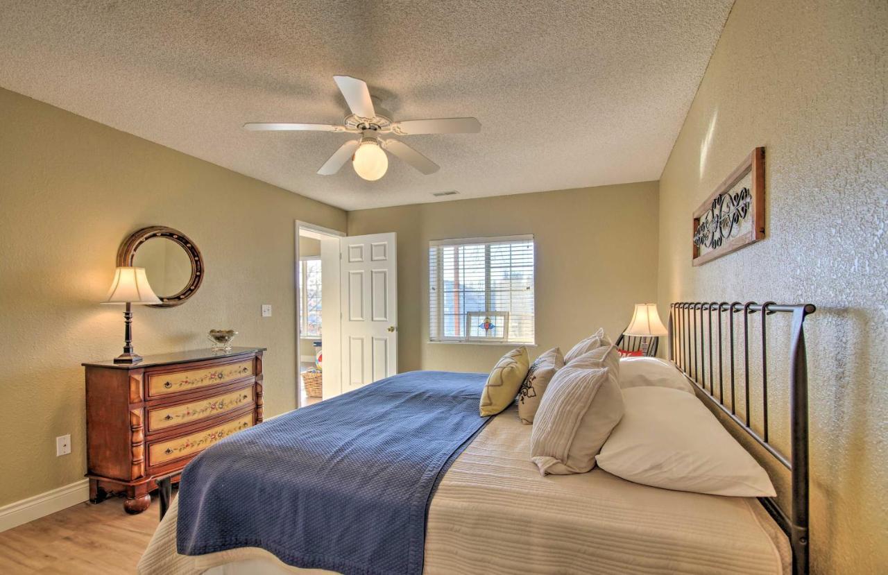 Waterfront Townhome With Private Dock And Lake Views Lake Ozark Dış mekan fotoğraf